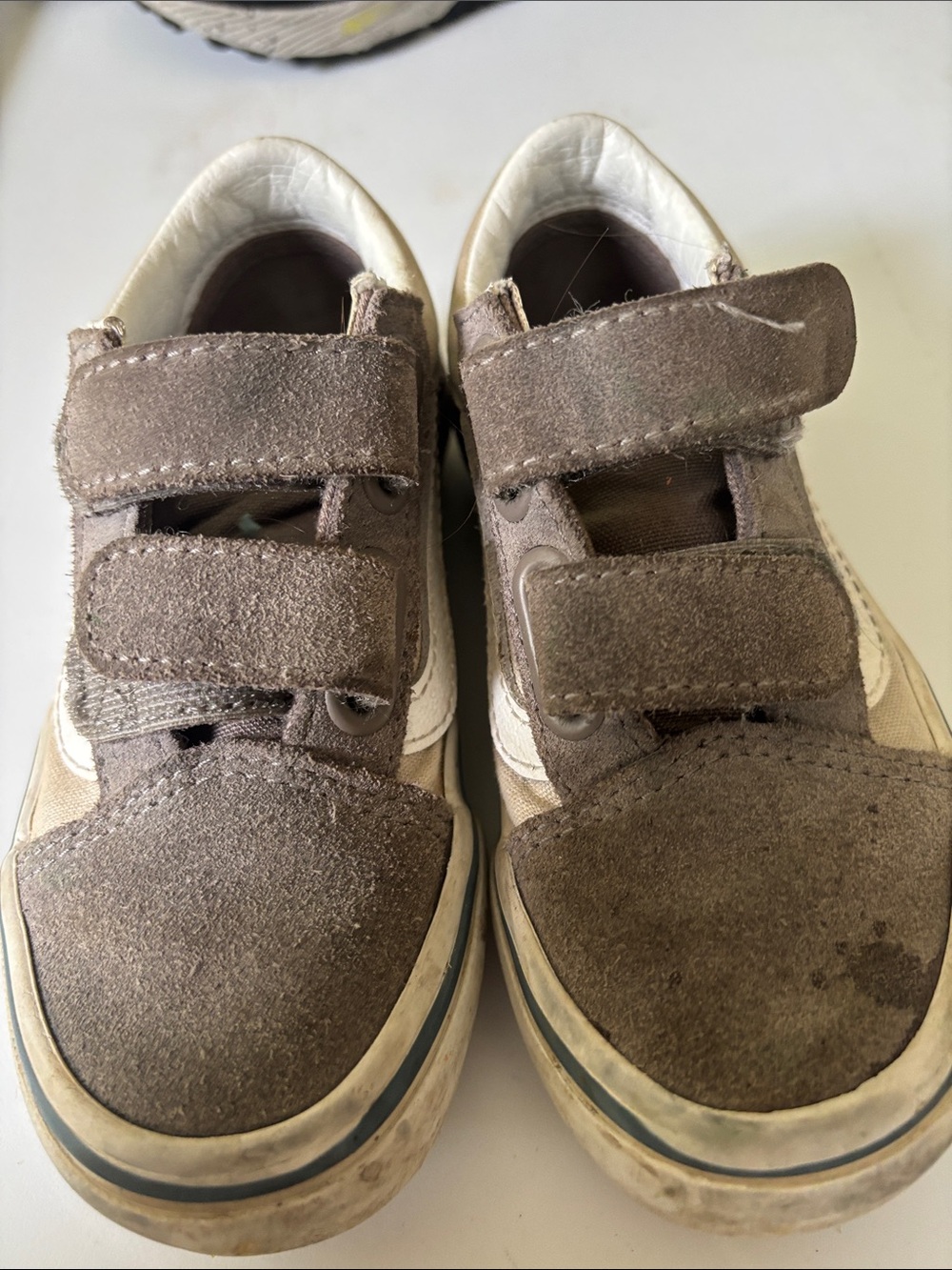 Gray vans - Picture 5 of 5